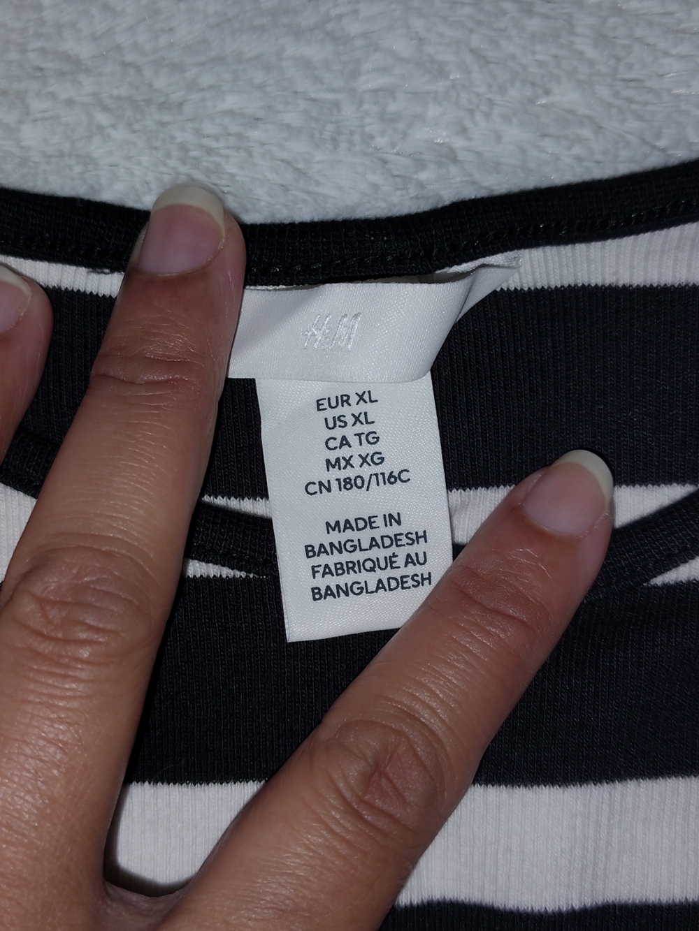H&M Women’s Black & White Striped Top - XL